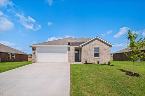 Photo of 523 Nevada Street, Farmington, AR 72730 (MLS # 1351698)