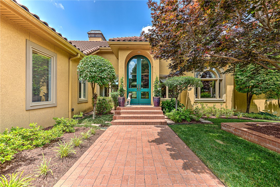 Pinnacle - Residential