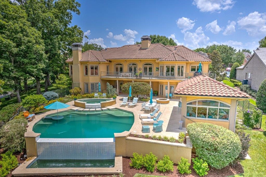 Pinnacle - Residential