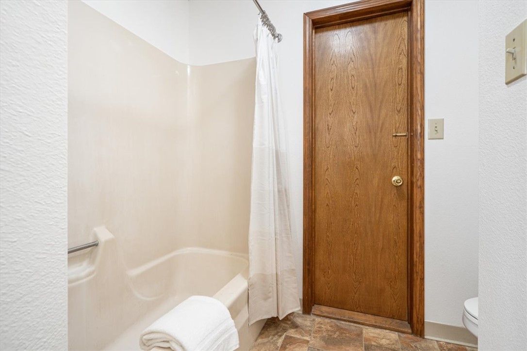 Hickory Hills Sub Siloam Spgs - Residential