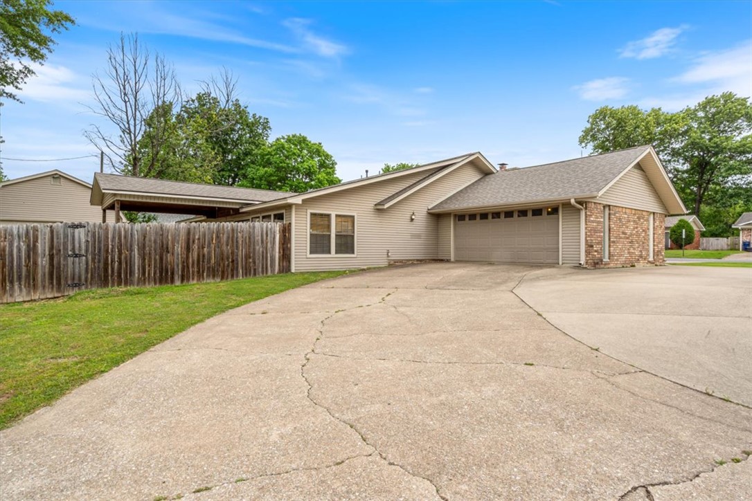 Hickory Hills Sub Siloam Spgs - Residential