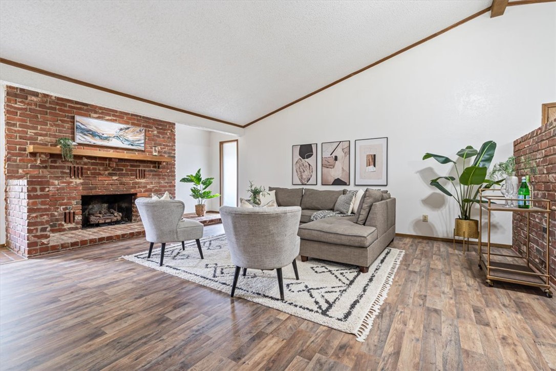Hickory Hills Sub Siloam Spgs - Residential