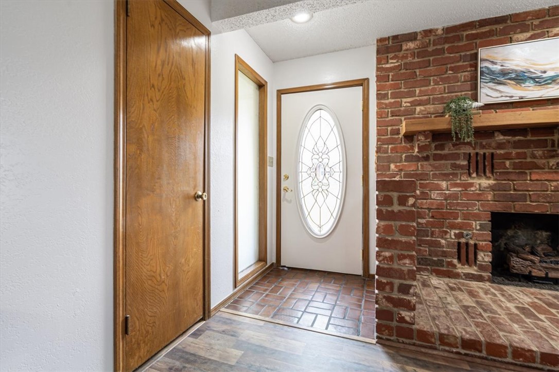Hickory Hills Sub Siloam Spgs - Residential