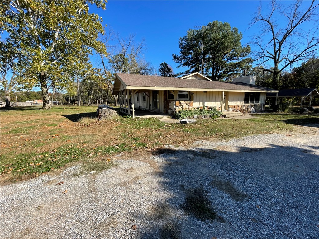- - Residential Lease