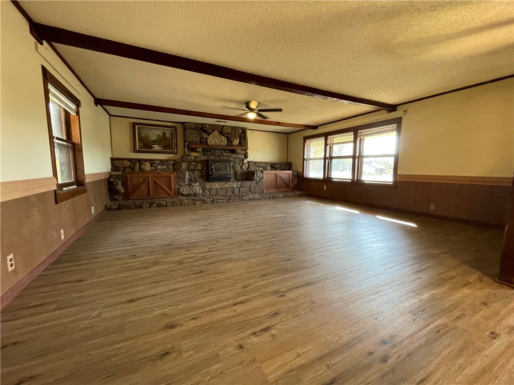- - Residential Lease