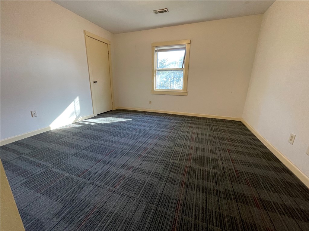 - - Residential Lease
