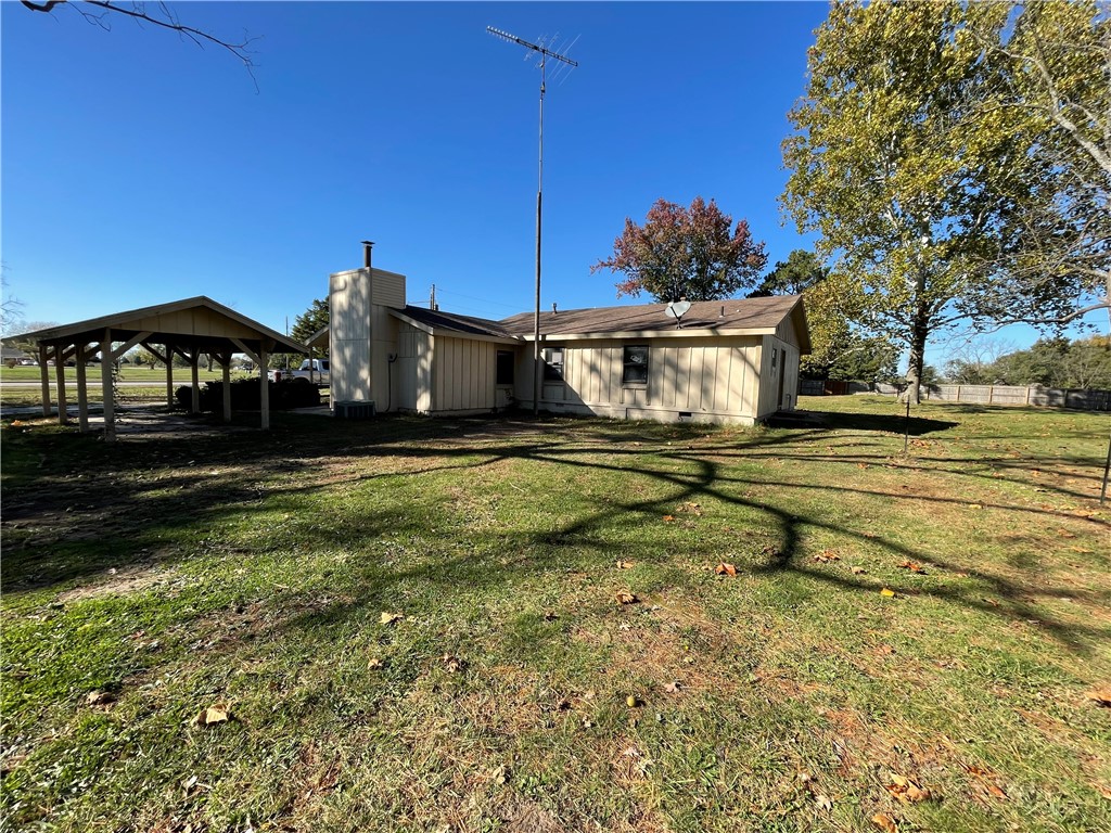 - - Residential Lease