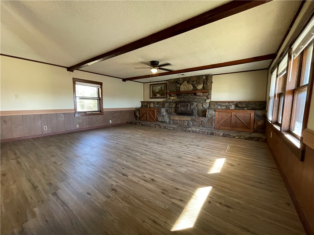 - - Residential Lease