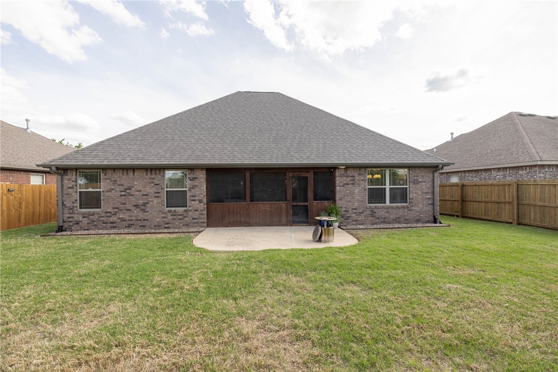 Riverwalk Farm Estate Ph Ii Bentonville - Residential