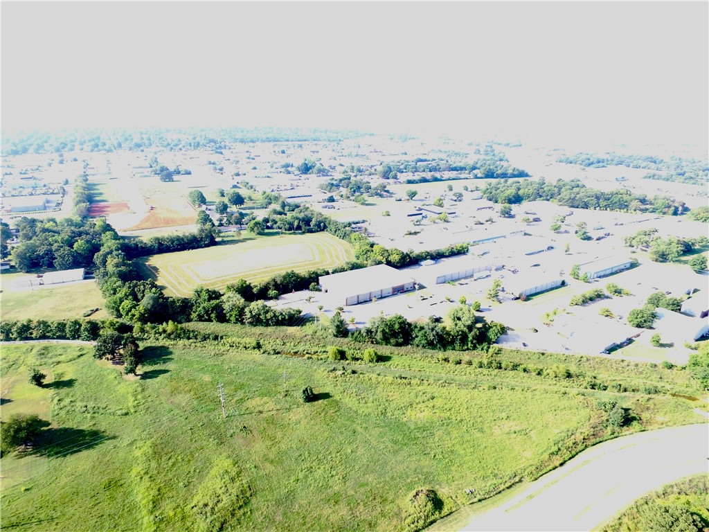 Springdale Outlots - Land