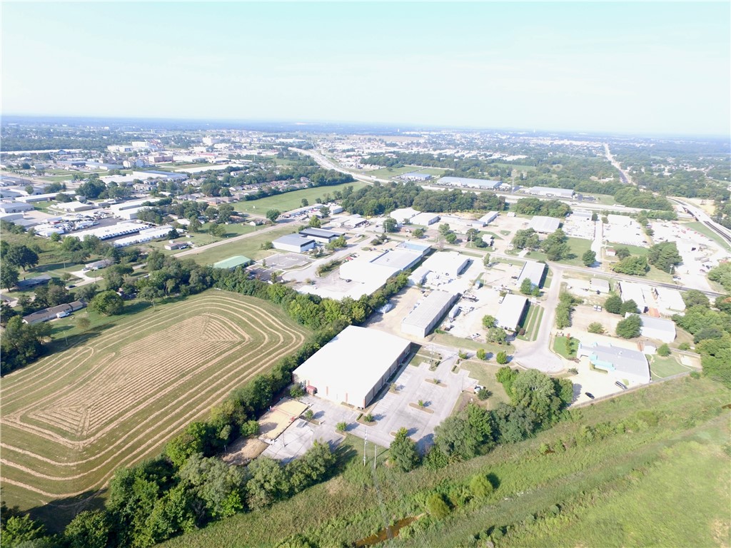 Springdale Outlots - Land