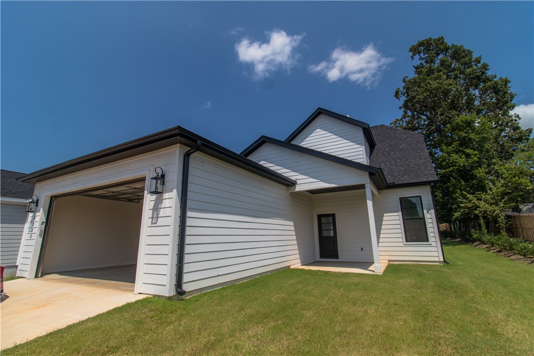 The Village at Pinnacle Hills - Residential Lease