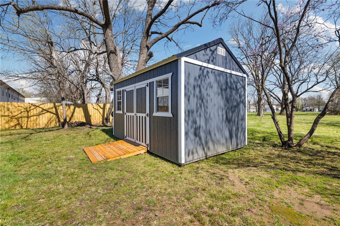 Houts Add - Residential