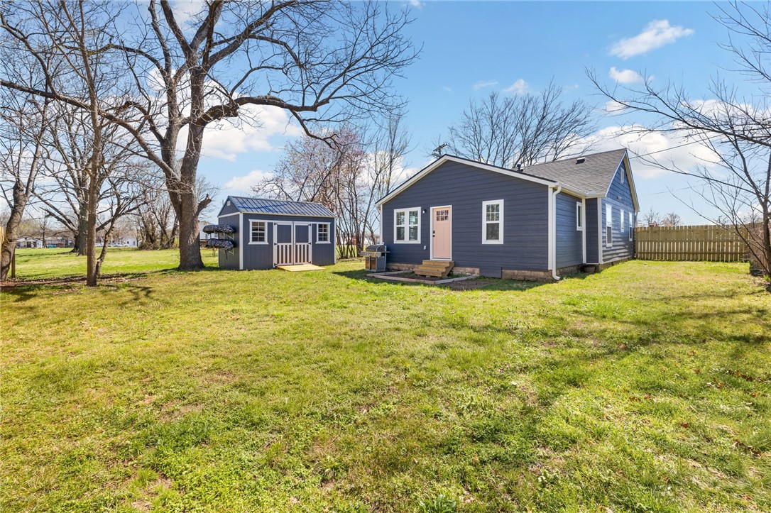 Houts Add - Residential