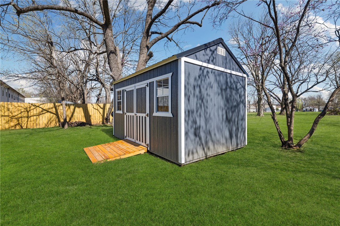 Houts Add - Residential