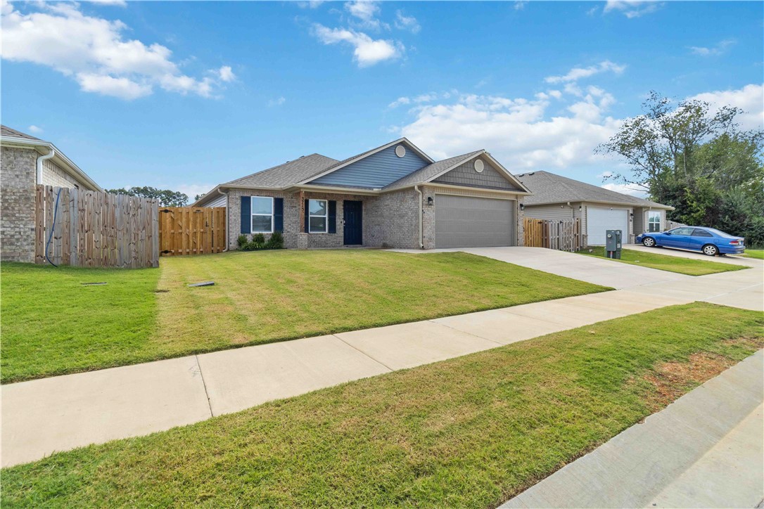 Willow Creek Ph 1 Rogers - Residential