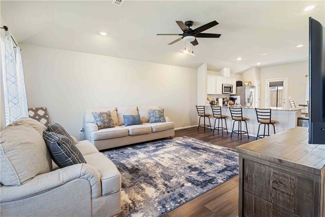 Willow Creek Ph 1 Rogers - Residential