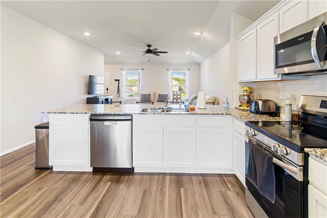 Willow Creek Ph 1 Rogers - Residential