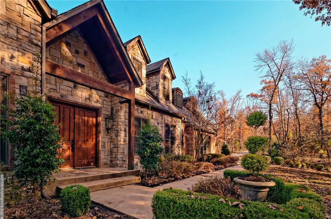 Estates At 45 East - Residential