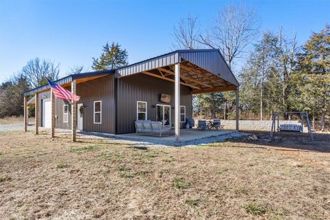 Photo of 1092 Madison 7800, Wesley, AR 72773 (MLS # 1334285)