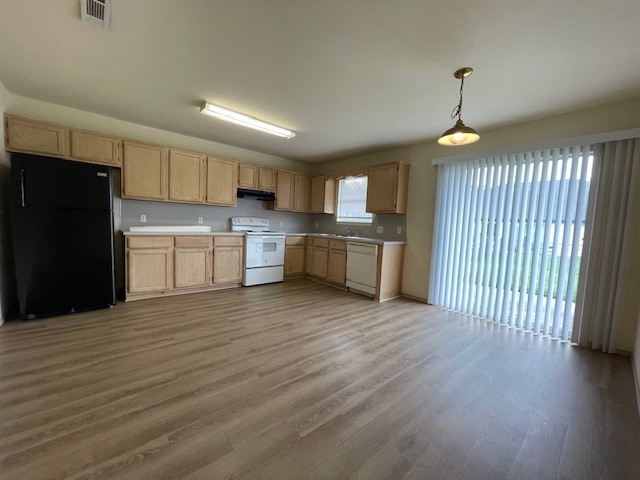 Oaks Add Phase XIII - Residential Lease