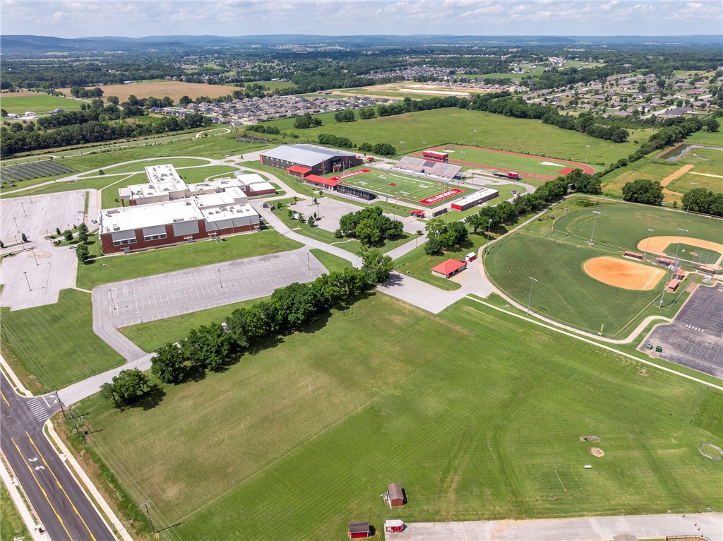 Farmington Outlots 2008 Annex - Commercial Sale