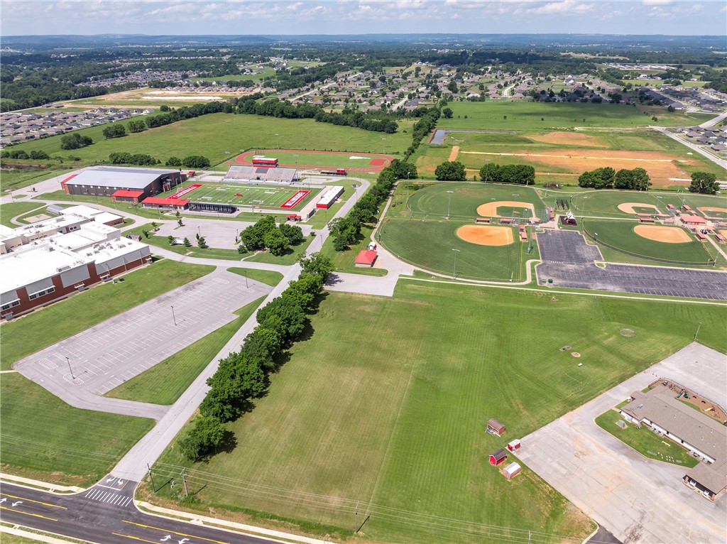 Farmington Outlots 2008 Annex - Commercial Sale