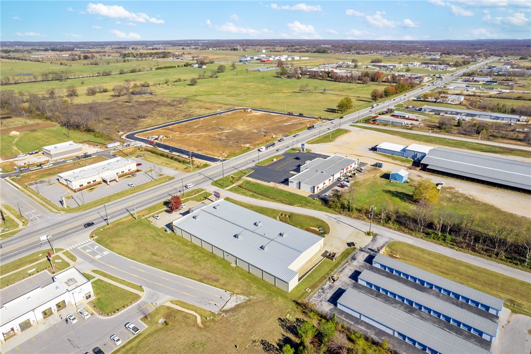 MUSIC GROUPS ADD-SILOAM SPRINGS - Commercial Lease