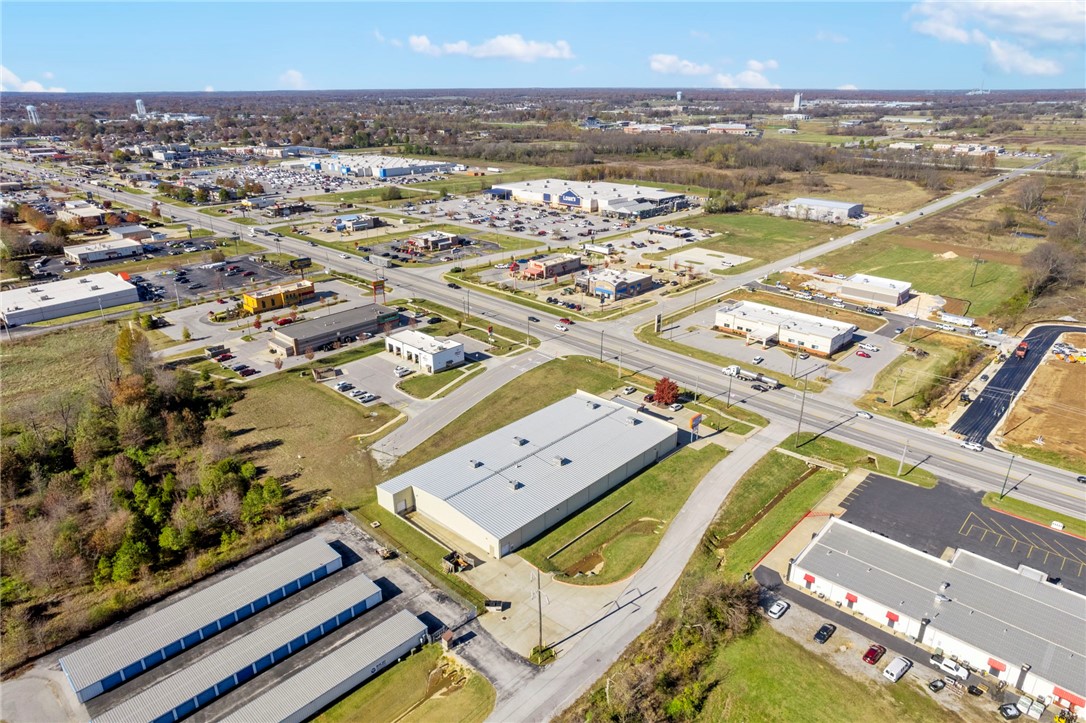 MUSIC GROUPS ADD-SILOAM SPRINGS - Commercial Lease