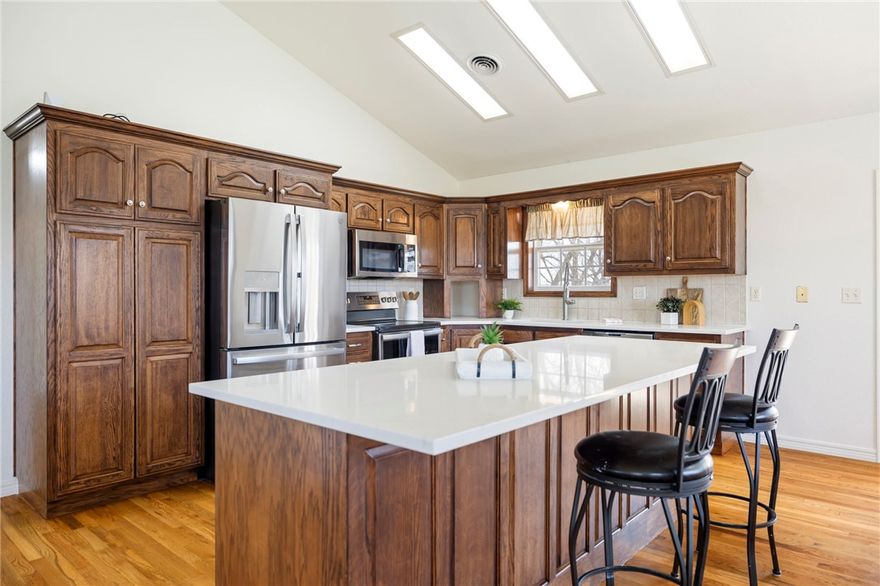 Welcome to your private retreat on 17 beautiful acres in Garfield. This 3-bedroom, 3-bath home offers the perfect blend of peaceful country living and modern updates. Surrounded by nature, the property is ideal for those who love privacy, wide-open space, and abundant wildlife right outside your door.
Inside, the home features new countertops, new carpet, refinished hardwood floors, and refreshed cabinets, creating a clean, updated feel while maintaining warmth and character. The spacious layout offers comfortable living areas and plenty of room to relax or entertain.
Step outside and enjoy the incredible acreage—perfect for exploring, watching deer and other wildlife, or simply enjoying the quiet beauty of the Ozarks. With plenty of space to roam, this property offers endless possibilities for outdoor living.
If you're looking for acreage, privacy, and move-in ready updates, this Garfield property is one you won’t want to miss. Pea Ridge Schools. Refrigerator and washer/dryer convey.