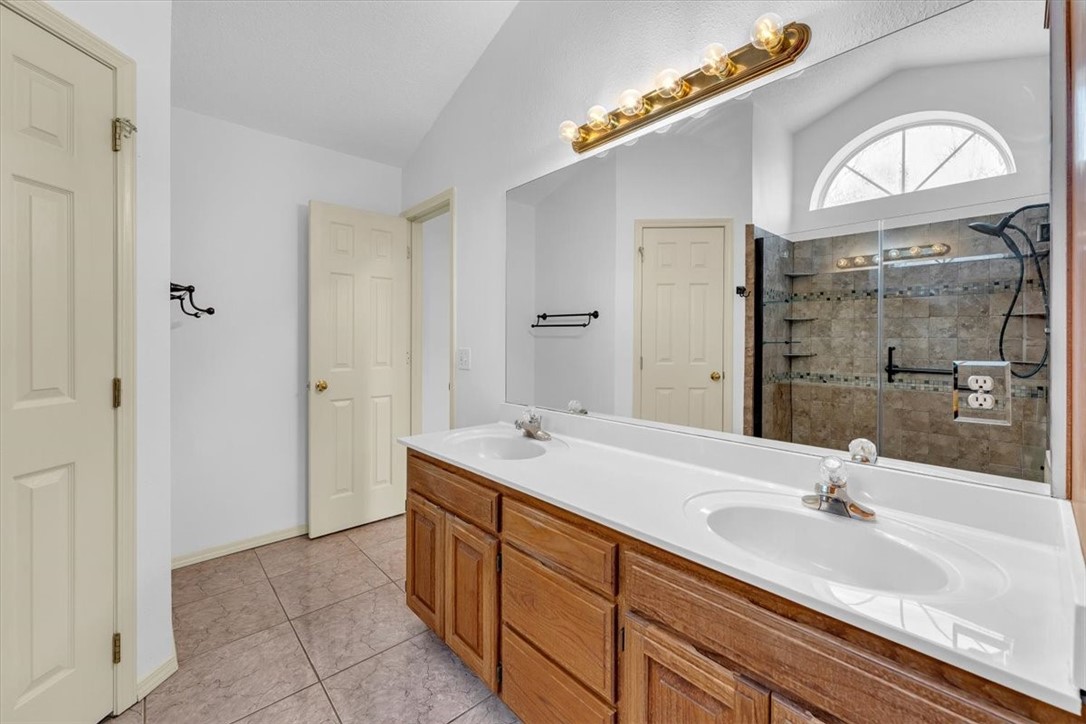 Hill View Sub Rogers - Residential