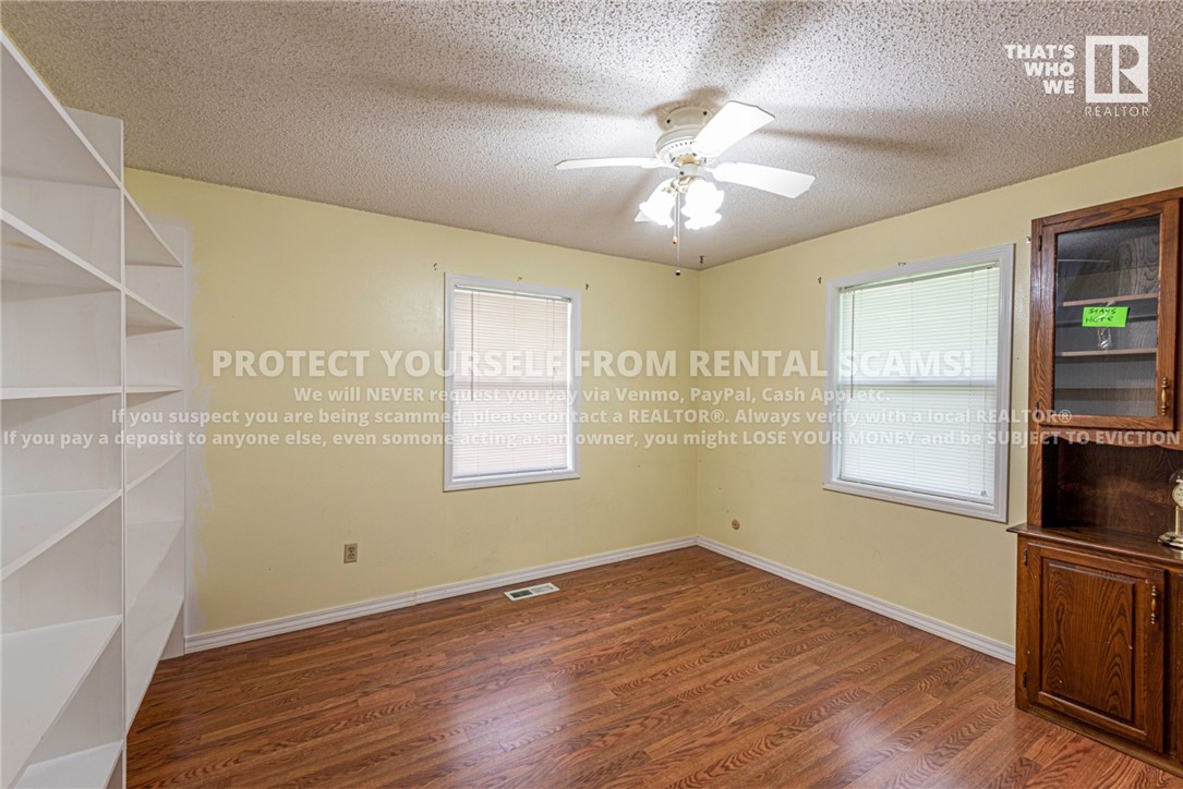 18-17-27 - Residential Lease