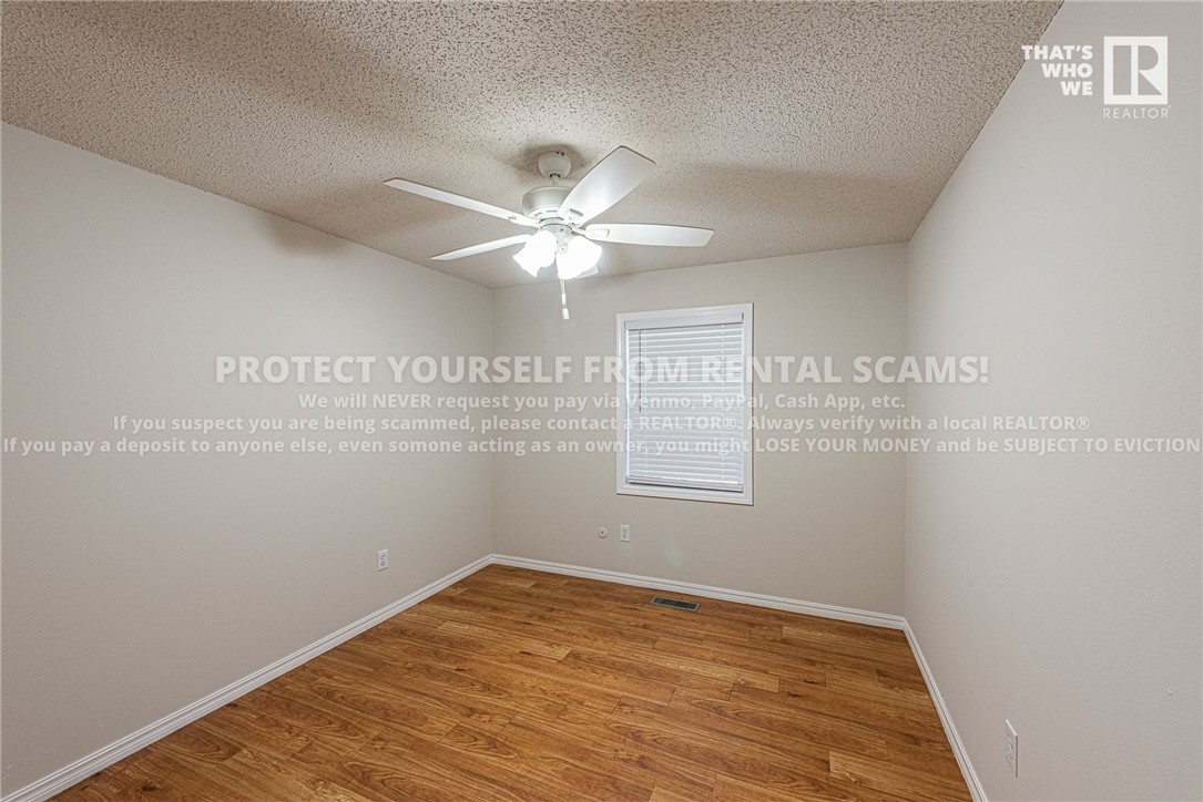 18-17-27 - Residential Lease