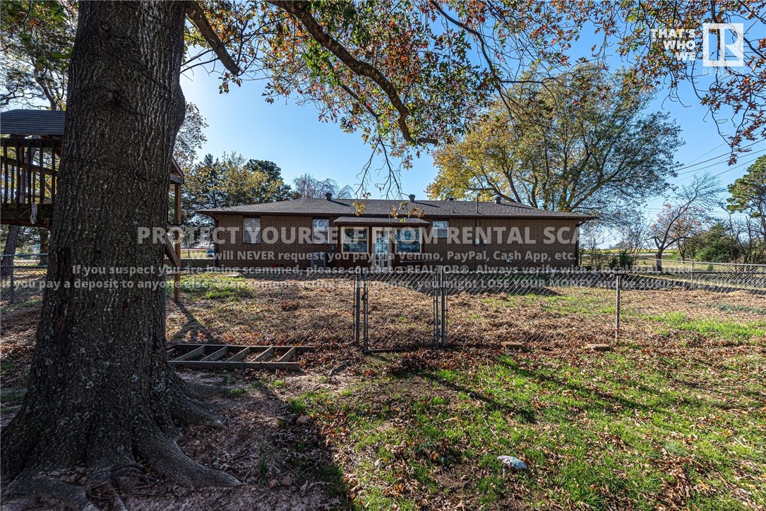 18-17-27 - Residential Lease