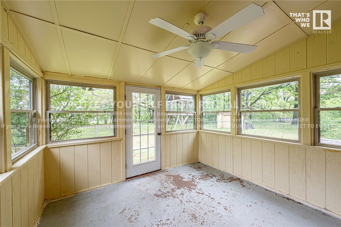 18-17-27 - Residential Lease