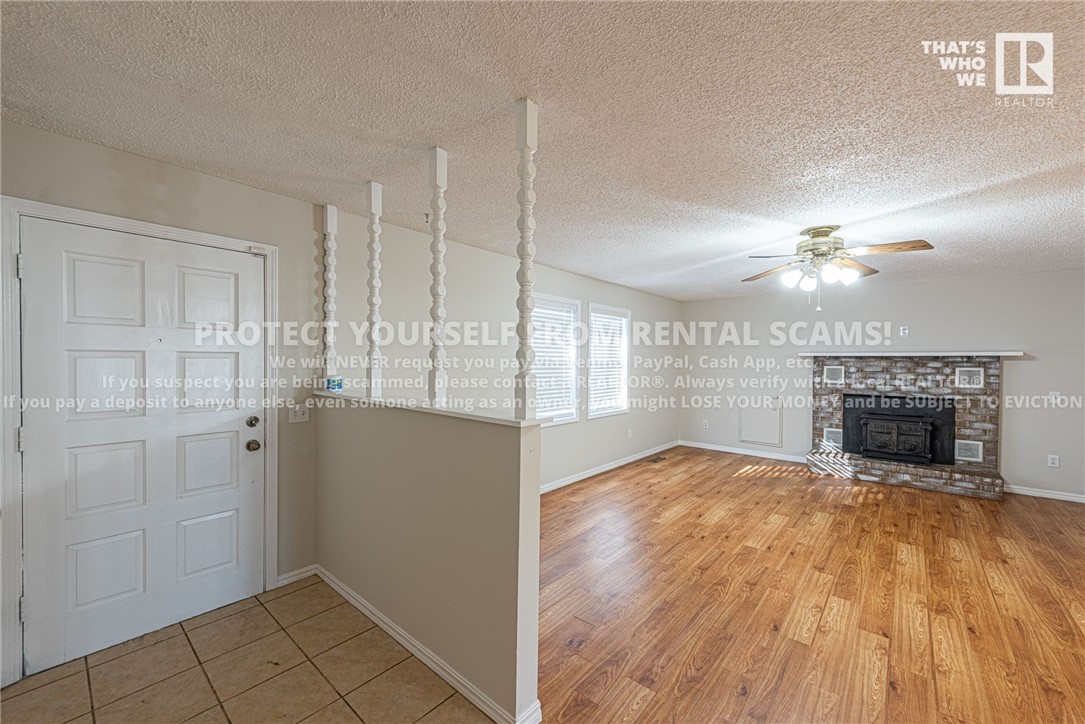 18-17-27 - Residential Lease