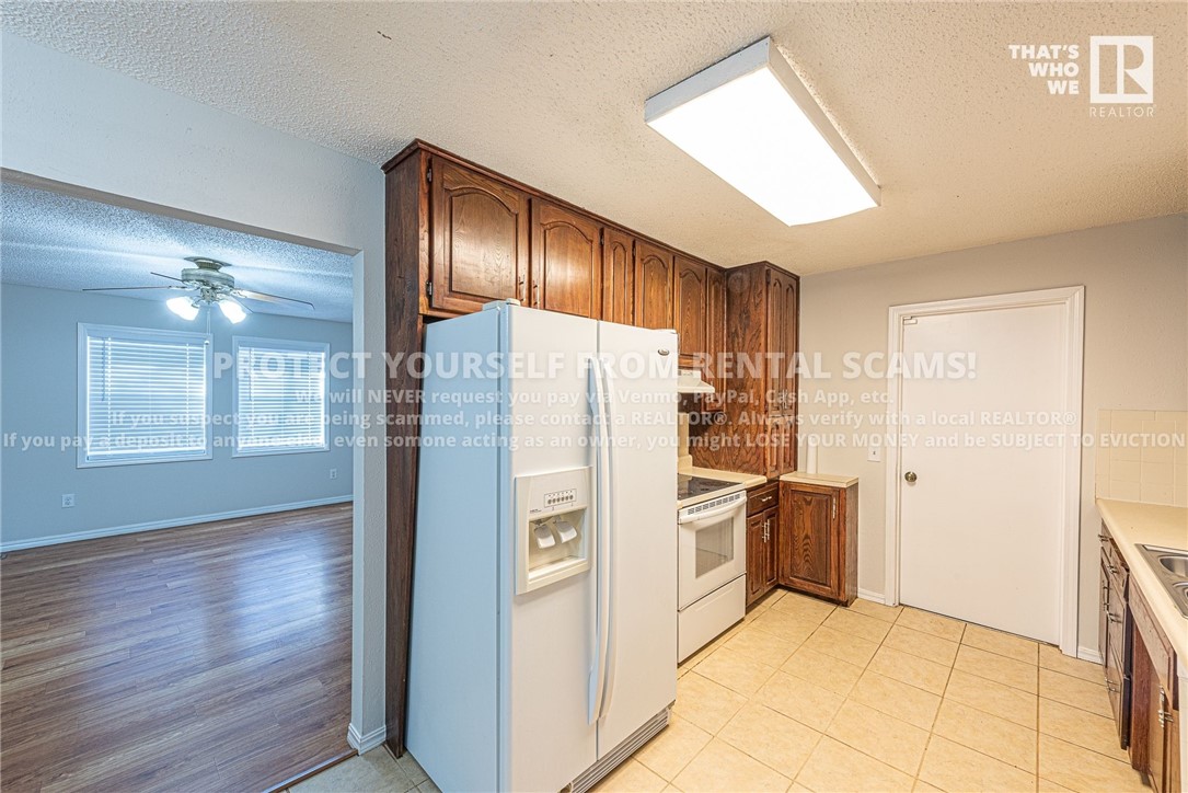 18-17-27 - Residential Lease