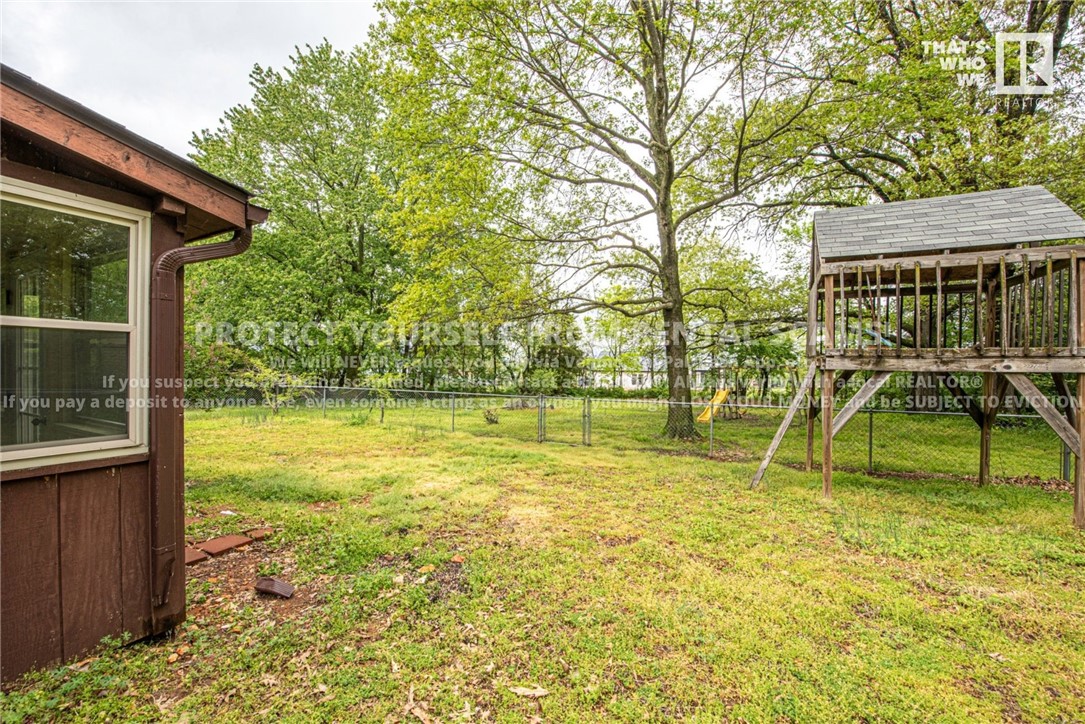 18-17-27 - Residential Lease