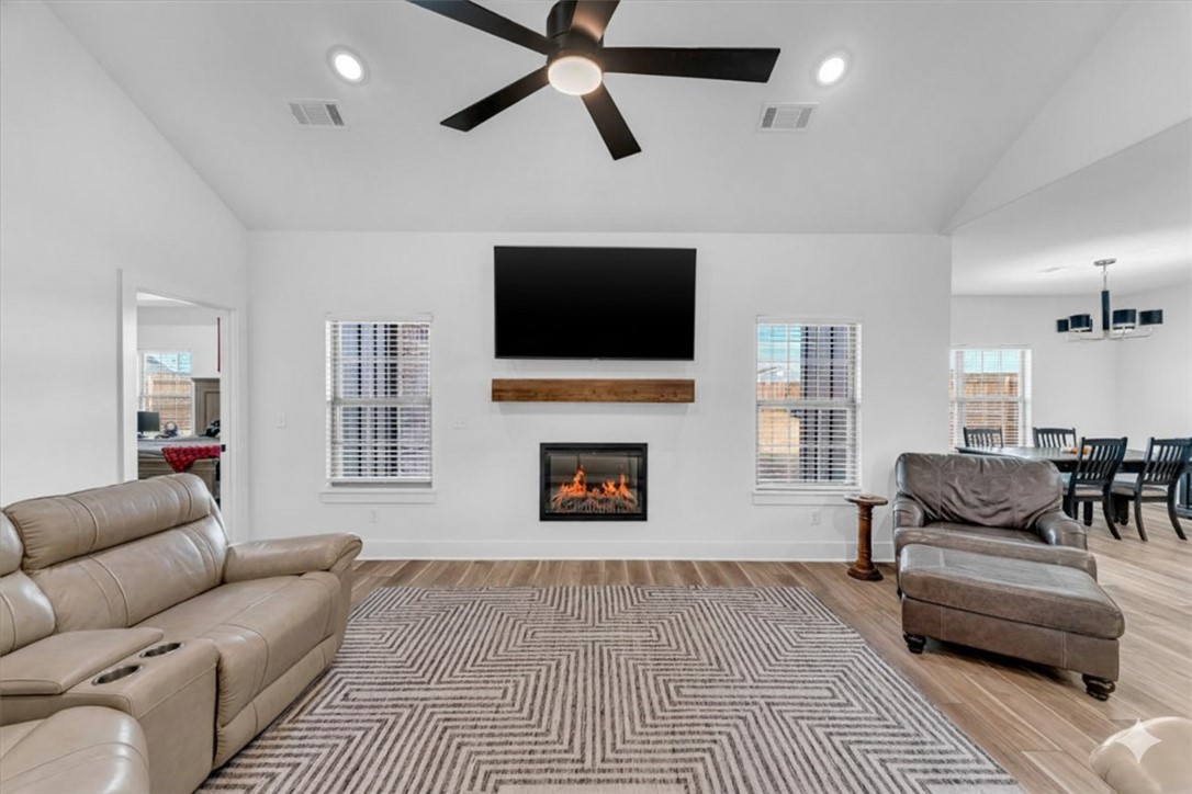 Towne West Sub Ph Vi - Residential