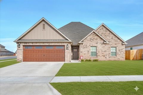 Photo of 4270 W Buckaroo Street, Fayetteville, AR 72704 (MLS # 1328779)