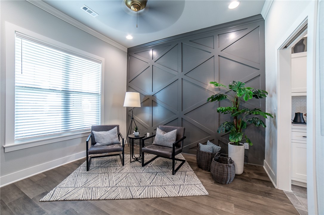 Crescent View Rogers - Residential
