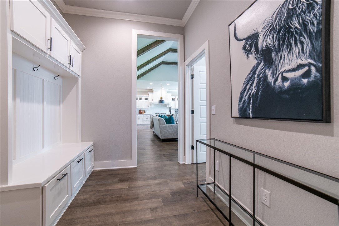 Crescent View Rogers - Residential