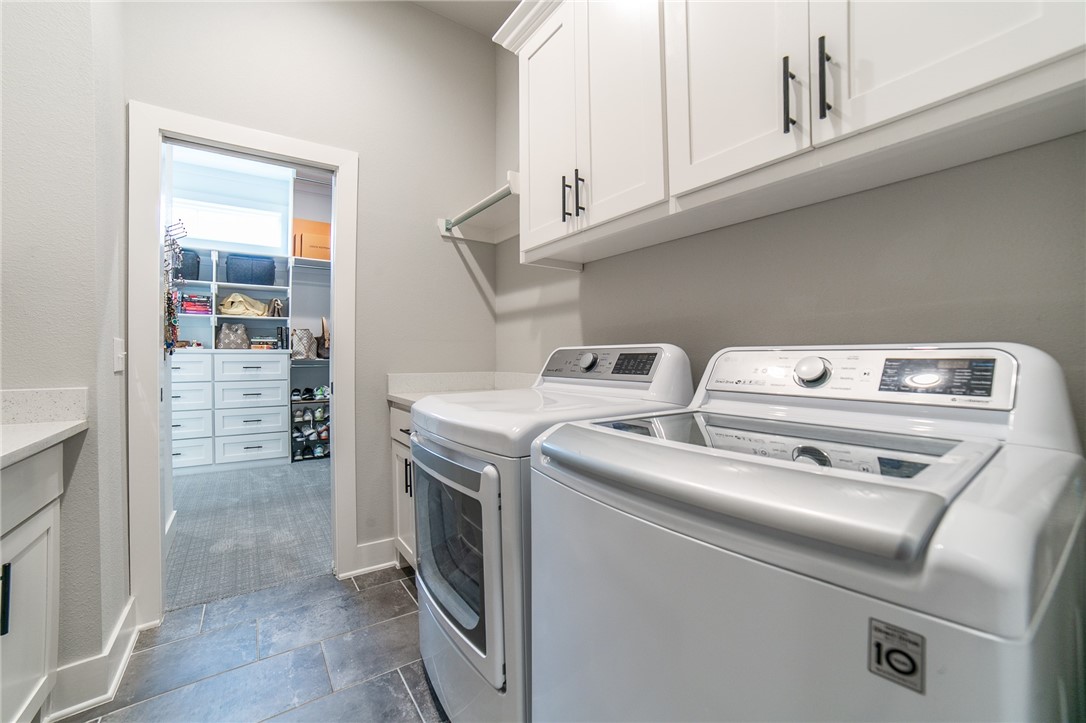 Crescent View Rogers - Residential