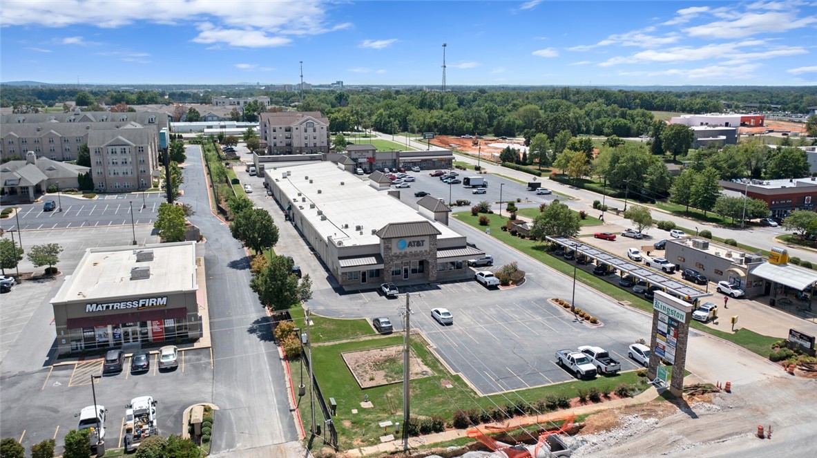 Kingston Centre Plaza - Commercial Lease