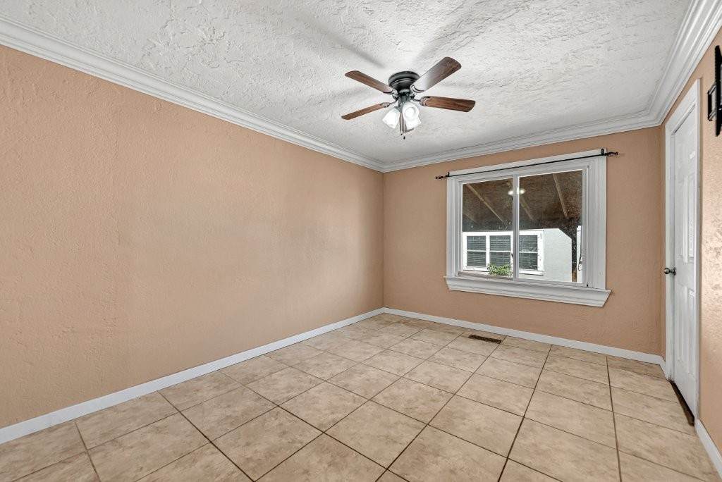 31-18-33-SILOAM SPRINGS - Residential