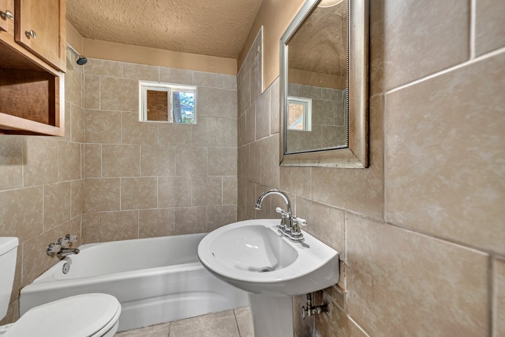 31-18-33-SILOAM SPRINGS - Residential