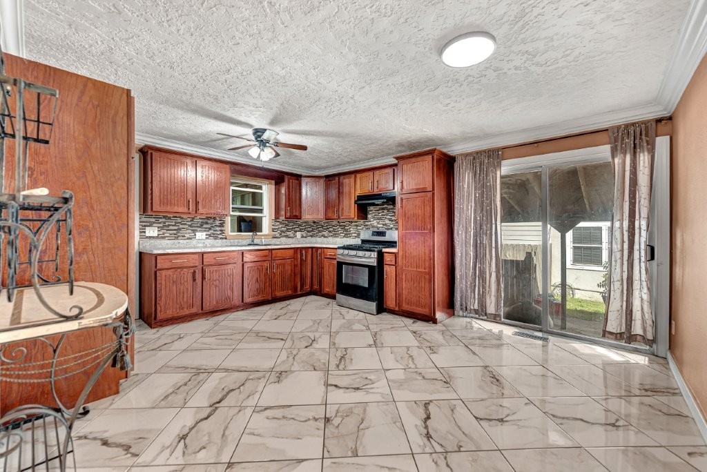 31-18-33-SILOAM SPRINGS - Residential