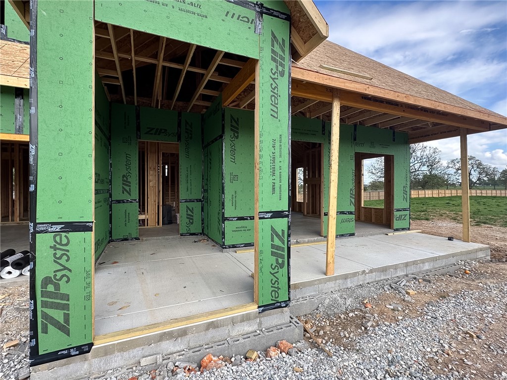 County Line Square - Residential