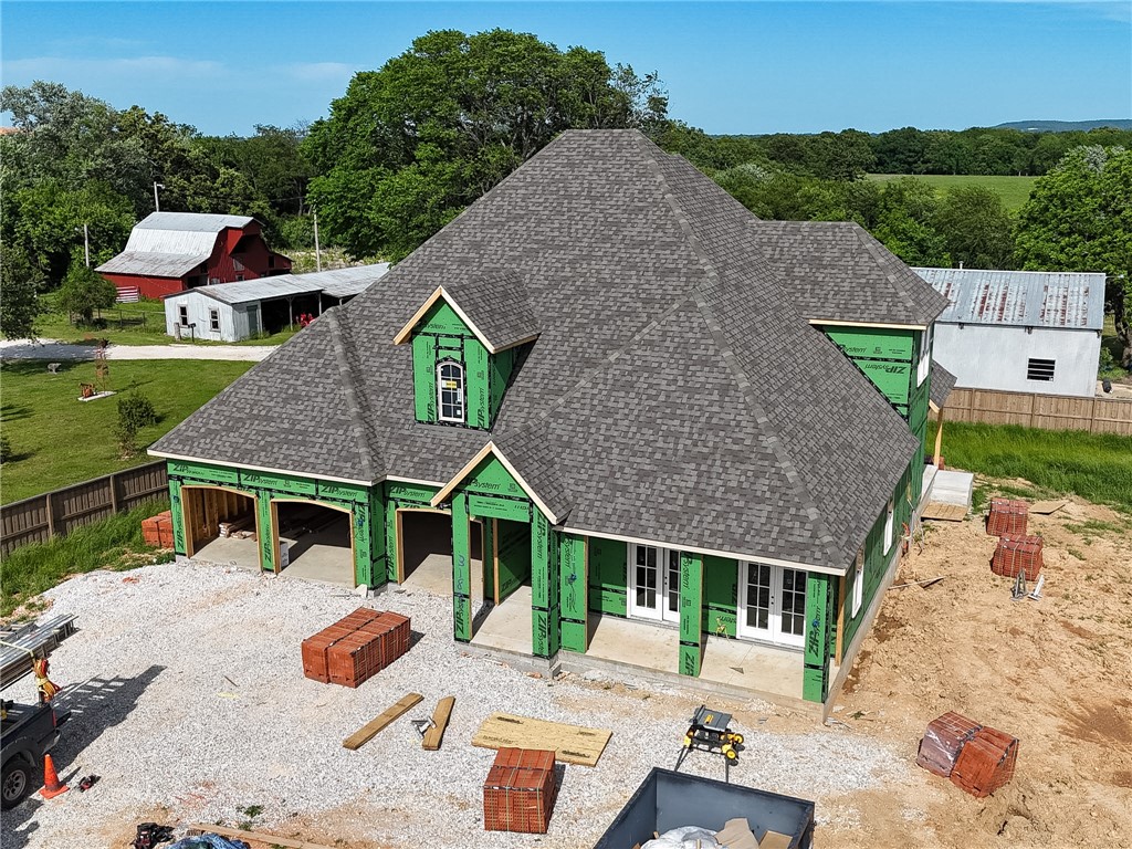County Line Square - Residential