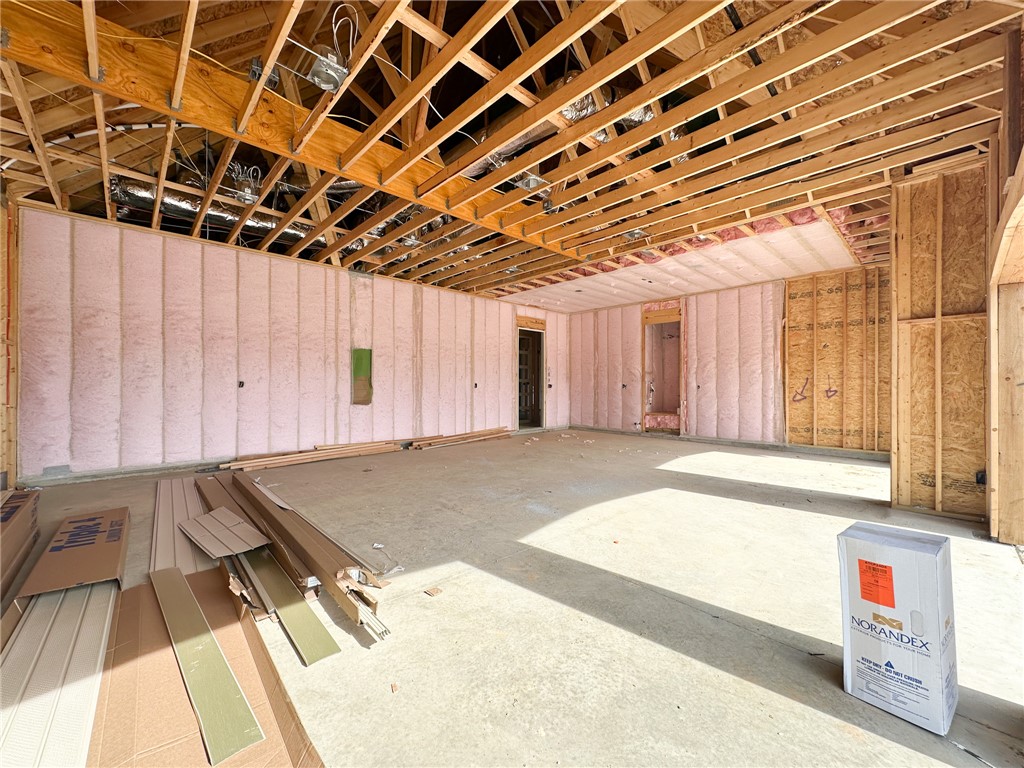 County Line Square - Residential